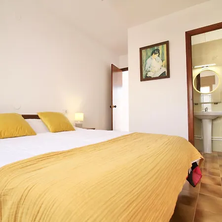 Lo Xalet De Les Cases Holiday home *